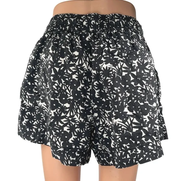 Everlane Women's Black White Floral High Waisted Casual Mini Shorts Size M - Image 3