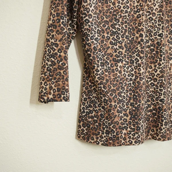 J. McLaughlin Size Medium Leopard Print Ruffle Cowl Neck 3/4 Sleeve Top‎ Brown - Image 3