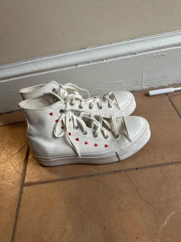 Converse Chuck Taylor Heart Sneakers  - Image 2