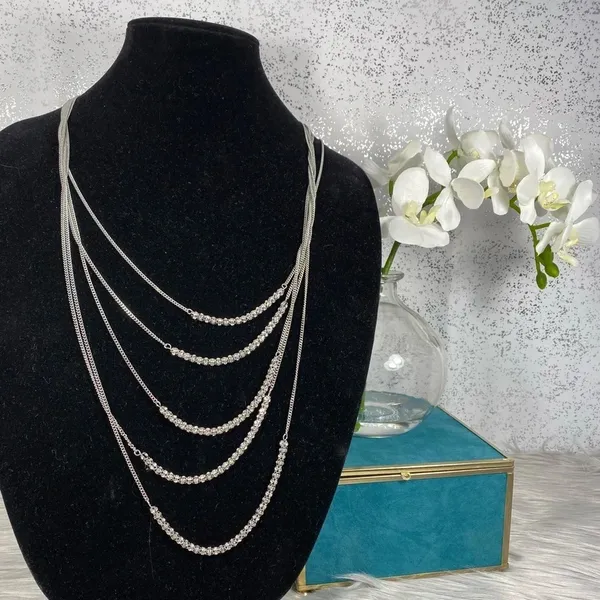 🆕 Simply Vera Wang Silver & Rhinestone Necklace - Image 2