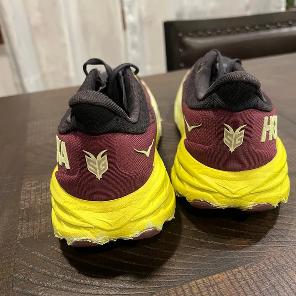 Hoka speedgoat 5 vibram burgundy running shoes women 9 B - Image 4