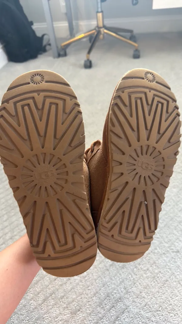 UGG boots - Image 4