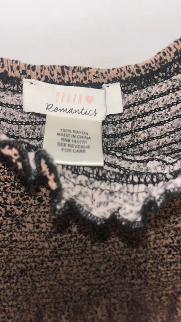 Cheetah print long sleeve - Image 3