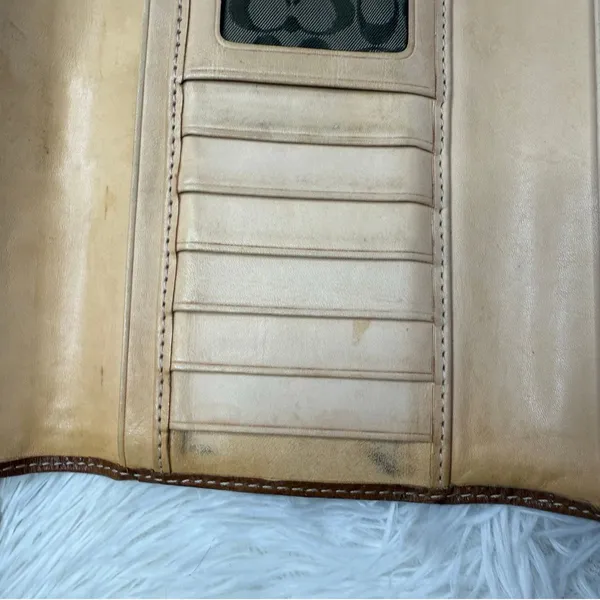 COACH Y2k Two Tone Wallet - Image 11