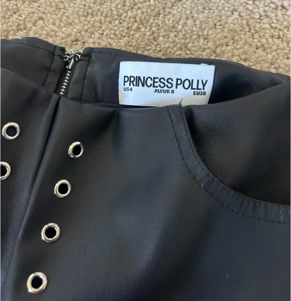 Princess Polly Shorts Black - Image 4