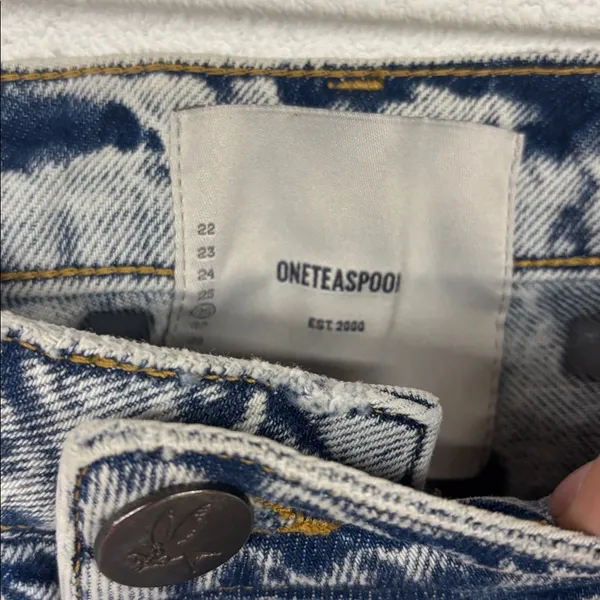 New one teaspoon Sz 26/2 smiths shorts studded medium rinse sexy distressed - Image 3