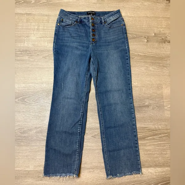 •KENNETH COLE• STRAIGHT LEG JEANS - Image 6