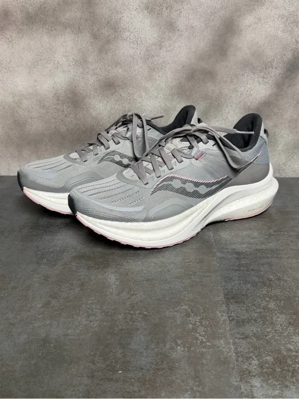 Saucony Tempus Women's Gray Running Shoes S1070-15 Size 9 - Image 2