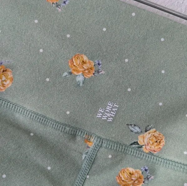 {WeWoreWhat} Brand New Biker Shorts - Image 5