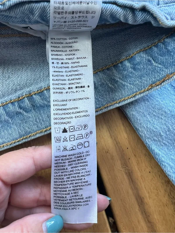 Levi’s 501 Original Fit Jeans W31 L26 Light Wash Button Fly Straight Leg - Image 11