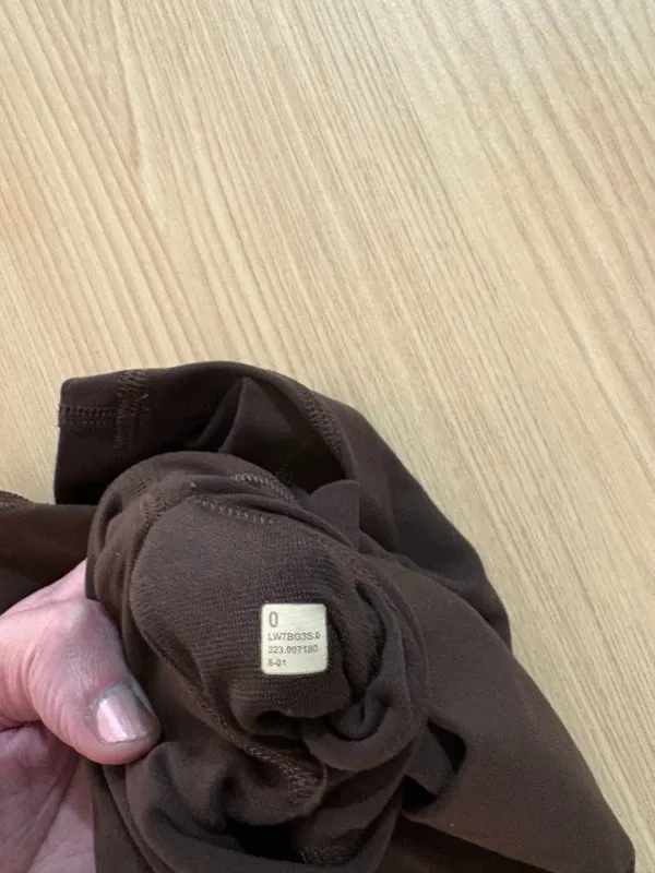 LuLuLemon Align High-Rise Shorts 6" Size 0 Solid Brown Biker Fitted Neutral - Image 4