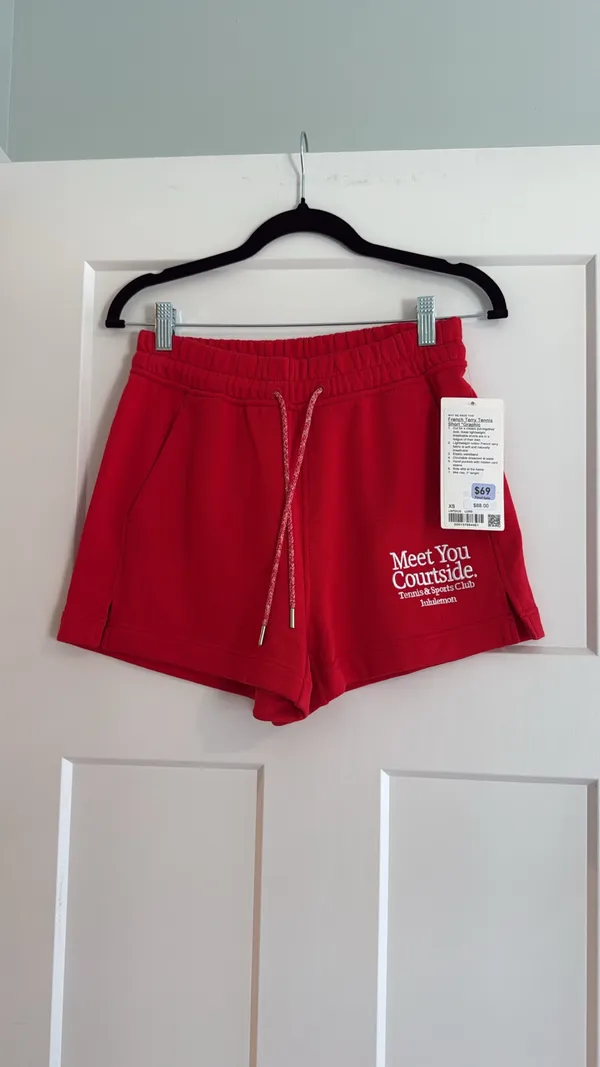 Lululemon XS French Terry Tennis Short - Image 4