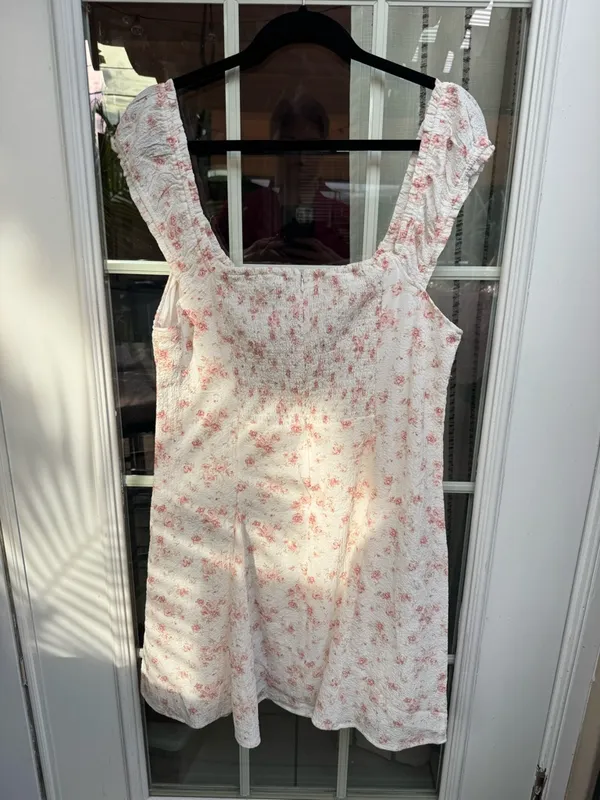 X😻Aeropostale White Floral Mini Dress with Pink Print - Image 6