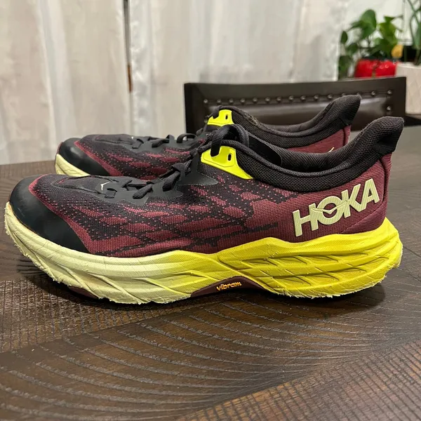 Hoka speedgoat 5 vibram burgundy running shoes women 9 B - Image 3