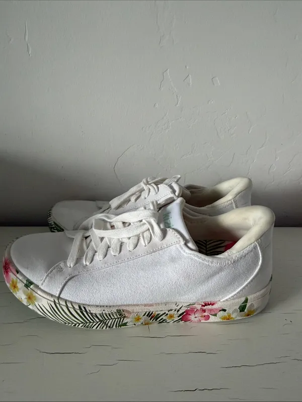 Kizik Irvine Sneakers Women’s 6.5 White Floral Tropical Hands Free Slip On Shoes - Image 4