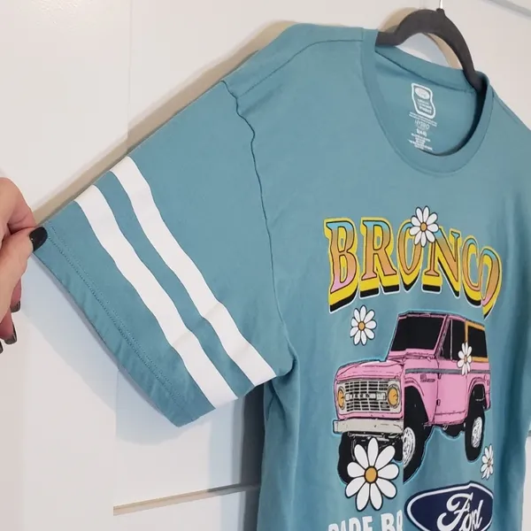 FORD Hybrid Apparel graphic tshirt BRONCO RARE BREED FORD S - Image 4