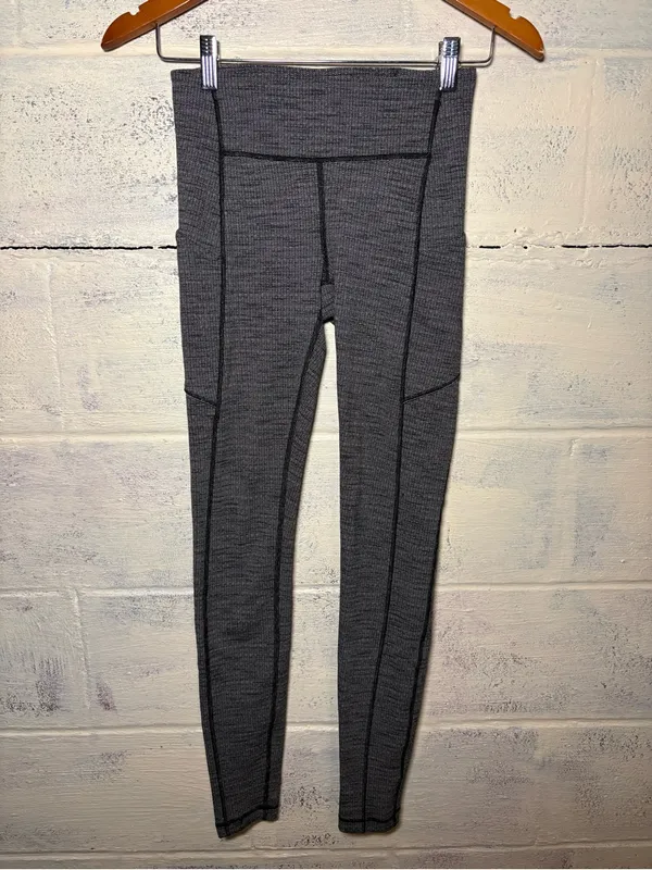 Lululemon Speed Up Tight 28" *Full-On Luxtreme size 4 - Image 6