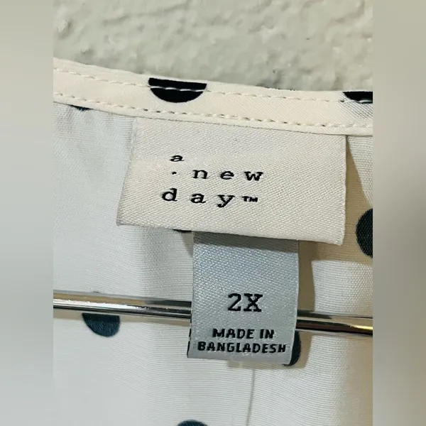 A New Day Black and White Puff Sleeve Mini Wrap Dress 2X - Image 11