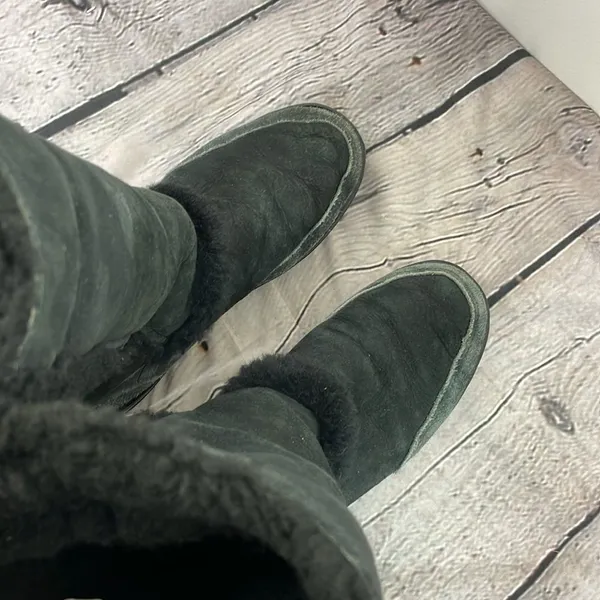 UGG Sundance II Revival Black Tall Boots size 7W - Image 6