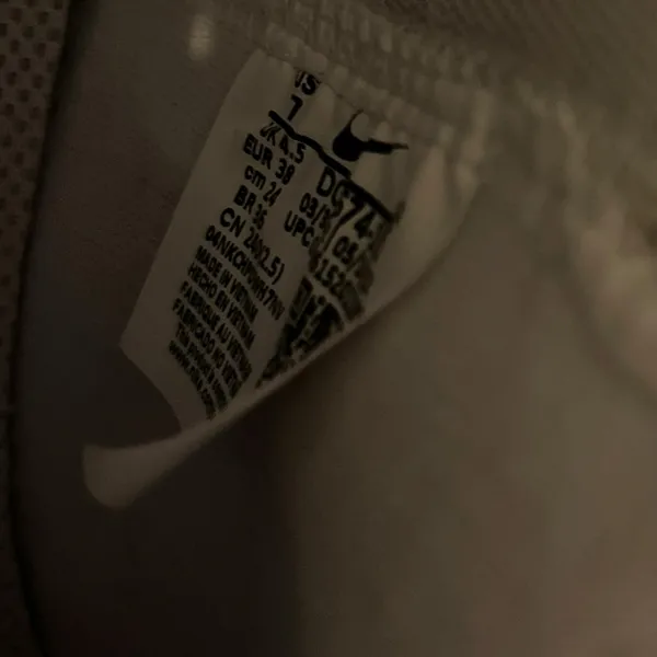 Nike Blazer Mid 77 Essential Sneaker White Metallic Silver Womens Size 7 New - Image 12