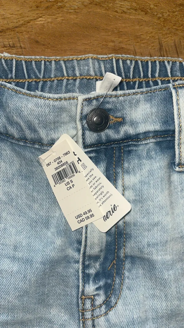 American Eagle Shorts - Image 2