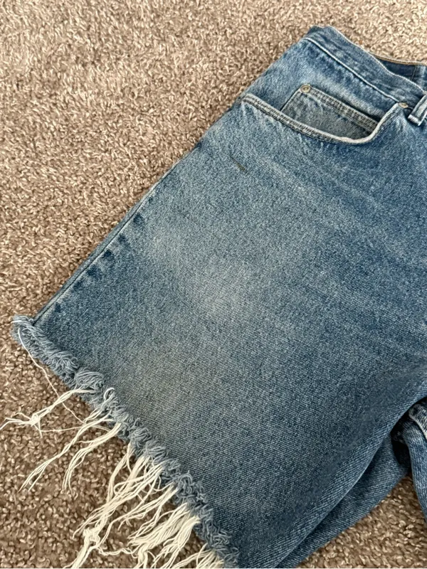 Wrangler Mens 36 Distressed Denim Cutoff Jorts Raw Hem Vintage Wash Shorts - Image 6