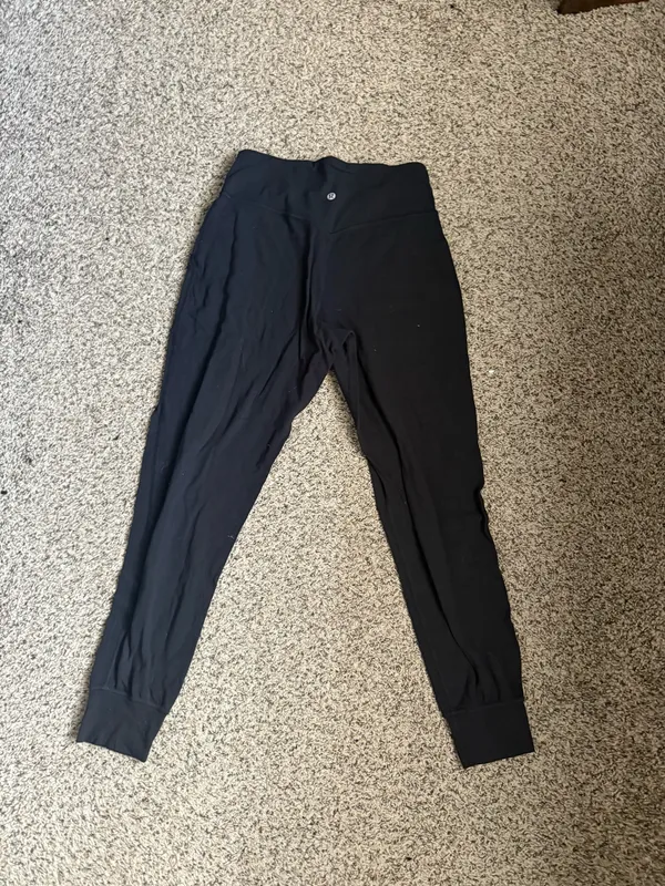 Lululemon Align Jogger 28" - Image 2