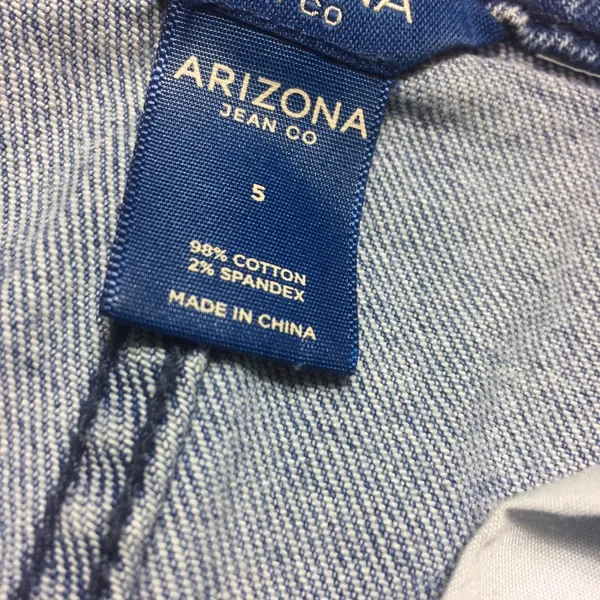 Arizona Vintage Style Asymmetrical Denim Skirt - Image 4