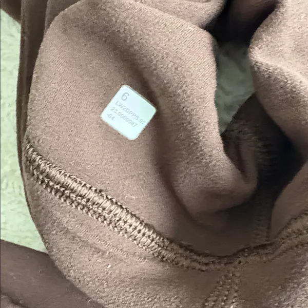 Lululemon Espresso Set - Image 3
