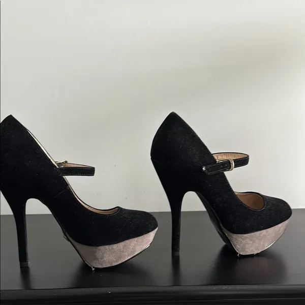 Rue21 Black and Gray/Tan‎ Platform Heels Sz SM - Image 9