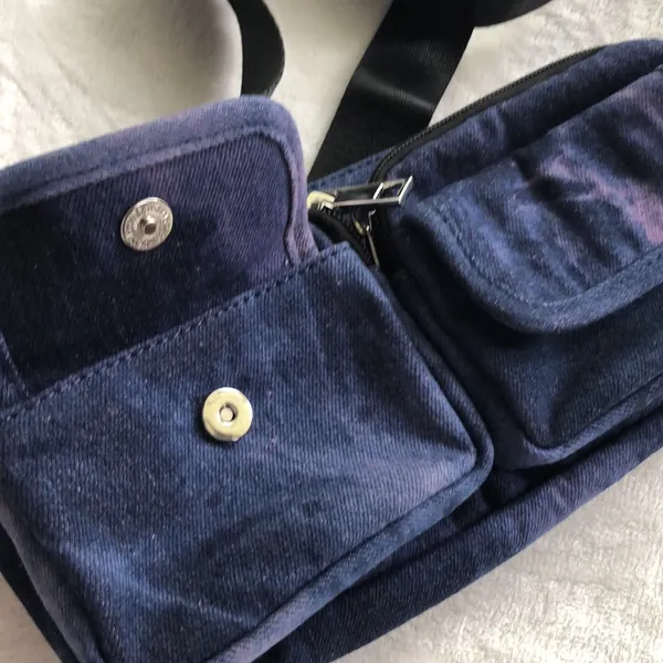 Forever21 hand/shoulder/waist Fanny bag - Image 5