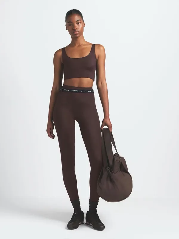 Nike x Skims SCOOP NECK BRA TOP in phoenix womens size large NWT - Image 4