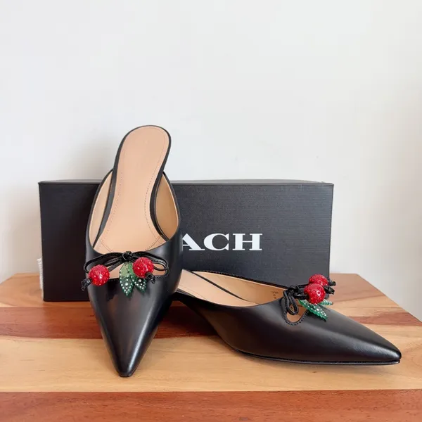 NWT Coach Mule With Cherries size US7 - Image 4