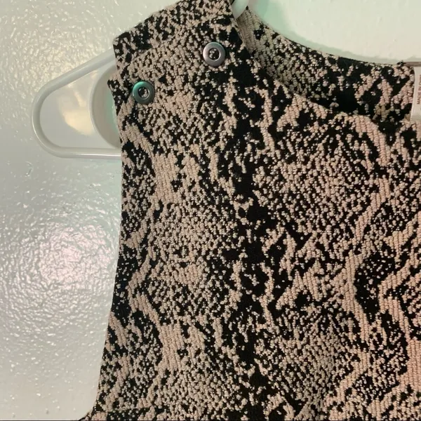 Free People Women's Size 0 Alice Snakeskin Print A-Line Dress Beige Black Snap‎ - Image 9