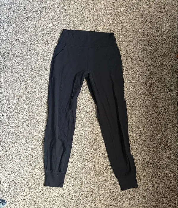 Lululemon Align Jogger 28" - Image 3