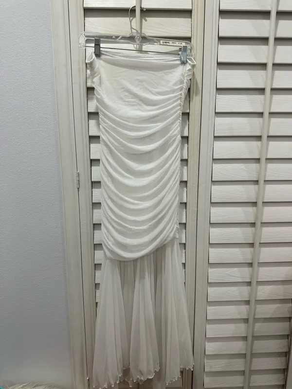 Revolve white midi dress  - Image 4