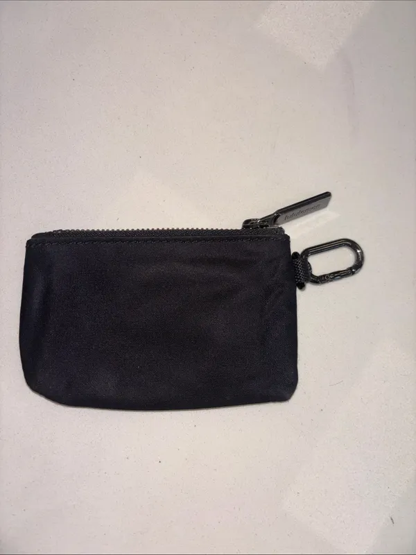 Lululemon Clippable Card Pouch - Image 2