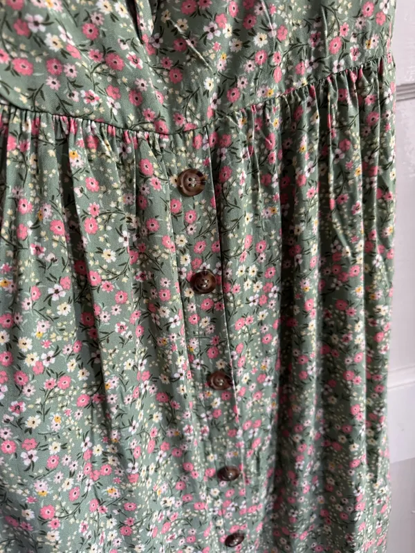 Floral Summer Dress Size M/L - Image 3