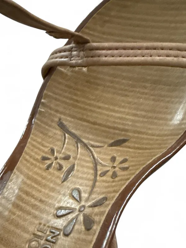 Kenneth Cole Wedge Sandals - Image 5