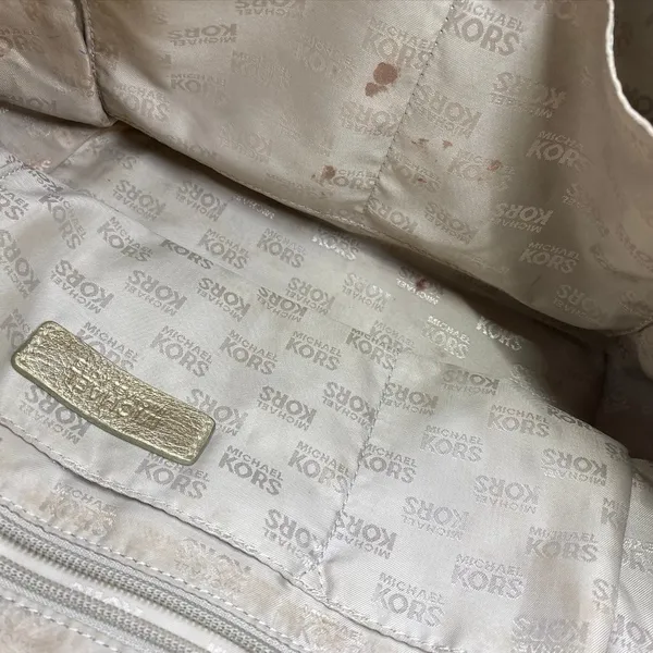 Michael Kors Medium Brown/Gold Fabric Shoulder Bag - Image 8