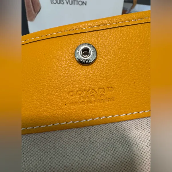 SOLD LOCALLY 🙌✨Goyard Orange/yellow Goyardine pouch Patterned Wallet - Image 10