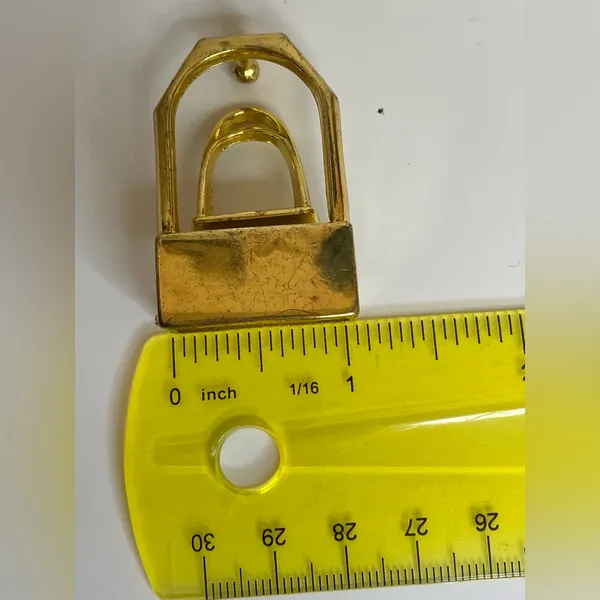 Set‎ of 3 Belt Buckles Gold and Silver Metal - Image 4