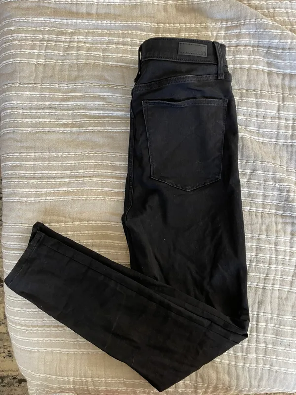 Black Mid Rise Abercrombie Jeans - Image 2