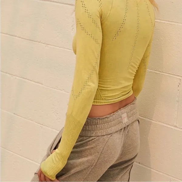 NWOT! FP‎ FREE PEOPLE MOVEMENT Good Karma Hi-Neck Layer Long Sleeve Top - Image 2