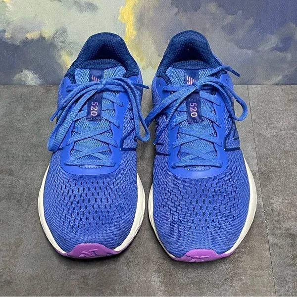 New Balance 520v8 Women's Blue Sneakers Size 9.5B - Image 7