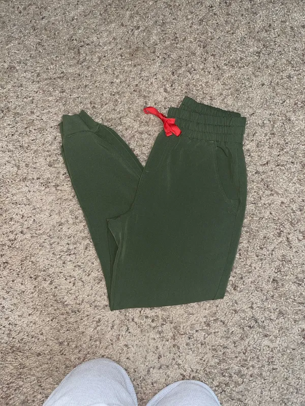 Womens Figs High Waisted Zamora Jogger Scrub Pants / Size Small - Image 3
