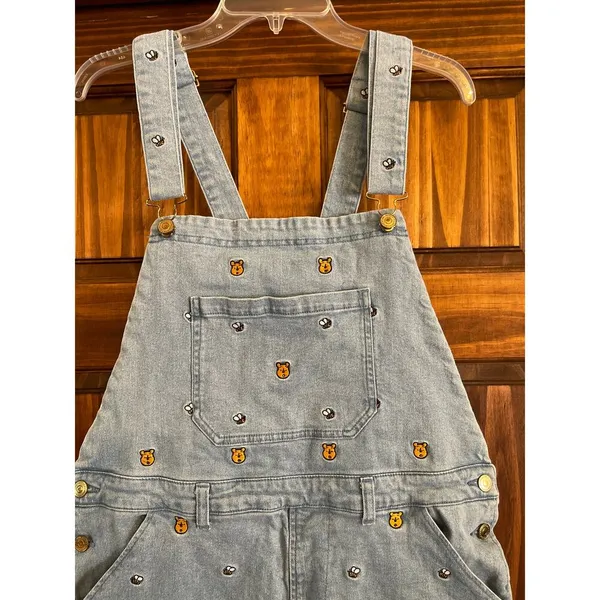 Disney Winnie the Pooh and honeybee embroidered overall shorts size 2X - Image 3