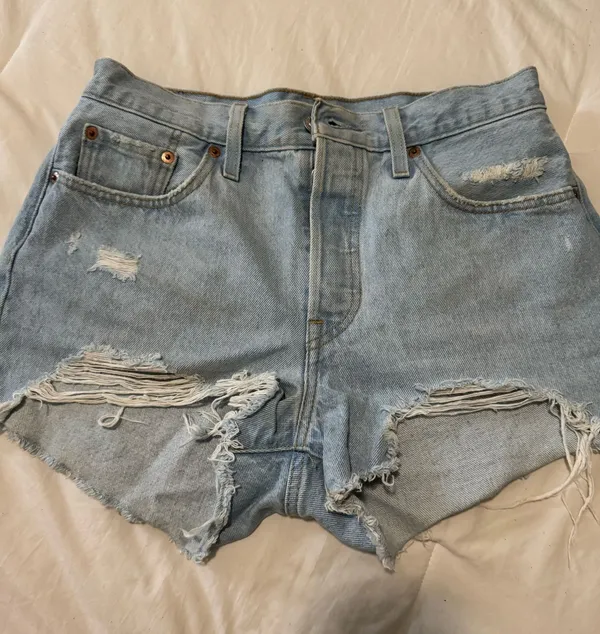 Levi’s 501 Shorts - Image 2
