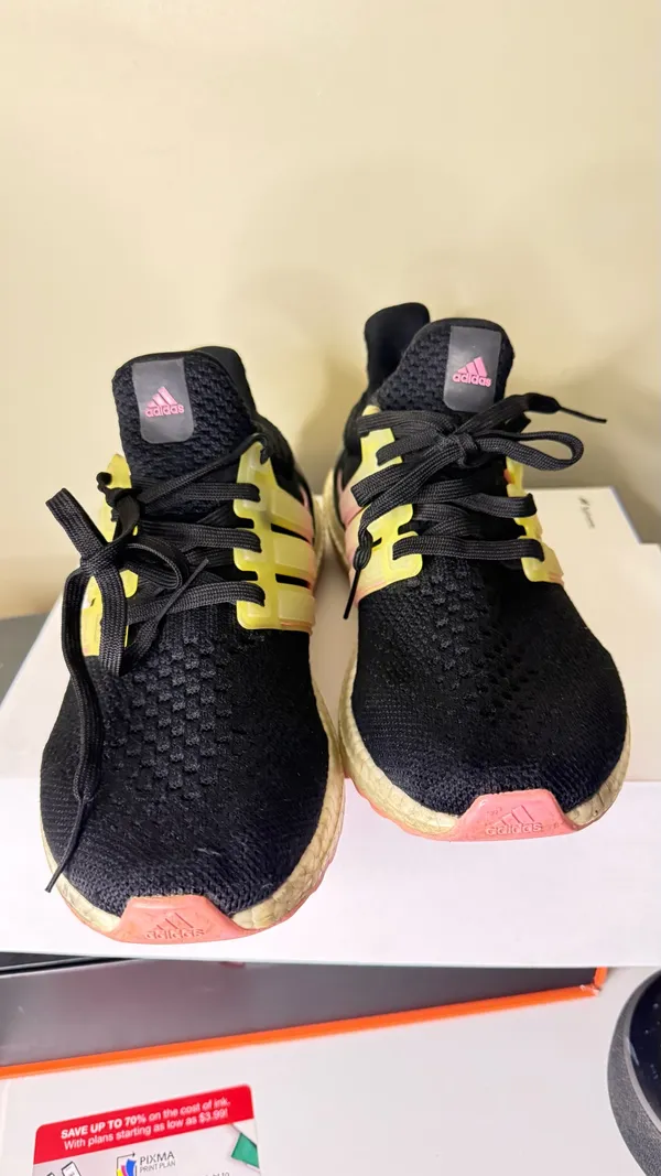 adidas UltraBoost 5.0 DNA Women Shoes Size 7.5 - Image 3