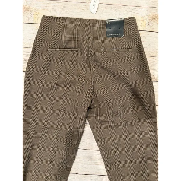 Banana Republic brown plaid tapered Pull-on Flat front trousers NWT Size 0 - Image 4